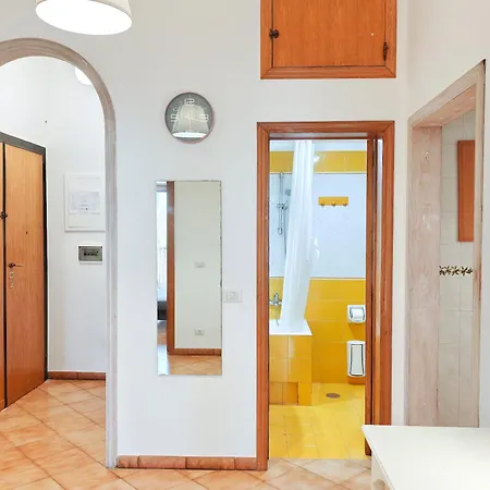 Maison Valo * باري